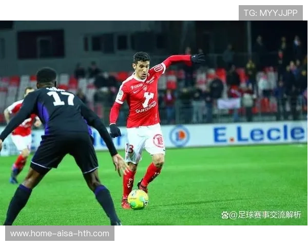 埃因霍温准备引入法乙潜力妖人：荷兰足球的新引擎