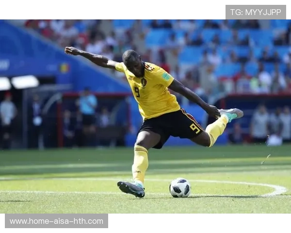 卢卡库近距离推射带来胜利曙光