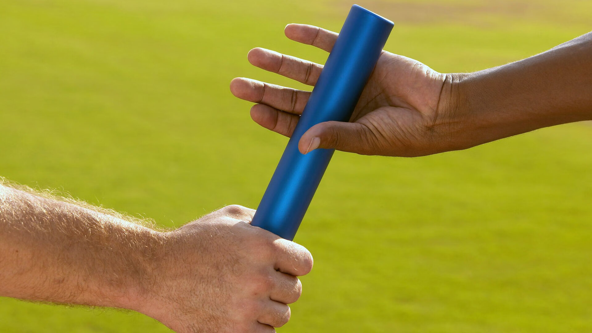 体育摄影马拉松 用镜头记录一整天赛事和训练瞬间