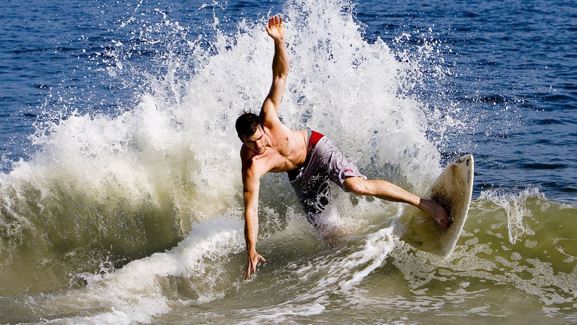 篮球比赛精彩瞬间合集